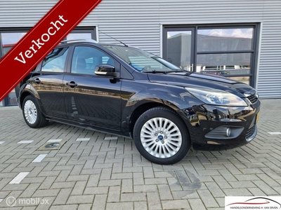 Ford Focus Wagon 1.8 Limited NAVI PDC CLIMA CRUISE NAP