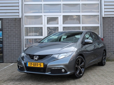 Honda Civic 1.8 Sport / Camera / Navigatie / Climate / N.A.P.