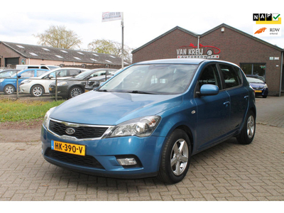 Kia Cee'd 1.4 CVVT , Airco, Lm, Cv, Stoelverw.