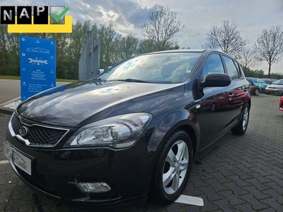 Kia cee'd 1.4 CVVT X-pect Navigatie (bj 2012)