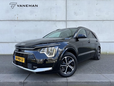 Kia Niro 1.6 GDi Hybrid DynamicPlusLine Automaat | Trekhaak | Schuif-/Kanteldak | Leder | Camera | Navi | Stuur-/Stoelverwarming | Clima | Key-Less | 16” Velgen | Apple CarPlay/Android Auto | PDC | Cruise | LED |