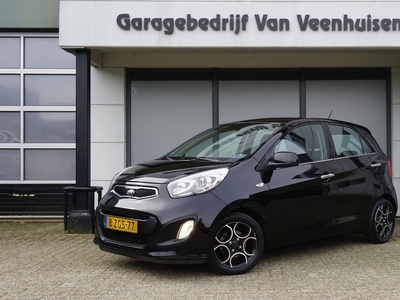 Kia Picanto 1.0 70pk 5Drs CVVT BusinessLine Airco 14inch LM Bluetooth LED Multi-Media Trekhaak 71056km! *NL auto* 1e Eigenaar!