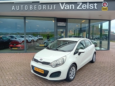 Kia Rio 1.2 CVVT Comfort Pack, Airco, Multimedia systeem, Bluetooth telefoonverbinding, Navigatie, Elektrische ramen en spiegels, Nette Nederlandse auto, BOVAG