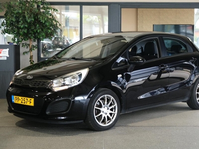 Kia Rio 1.4 CVVT Plus Pack Airco CV Elek ramen MF-Stuur