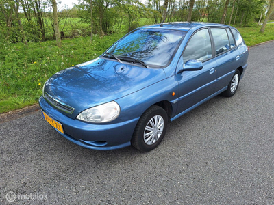 Kia Rio 1.5 LS # 5-Deurs # Met Nieuwe APK!