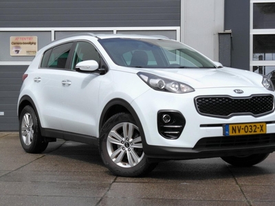 Kia Sportage 1.6 GDI First Edition + TREKHAAK