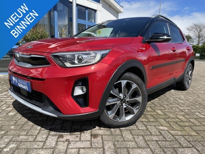 Kia Stonic 1.0 T-GDi ExecutiveLine | Lederen bekleding, Camera en parkeersensoren V+A, Full map navigatie, stoel en stuurverwarming, 17