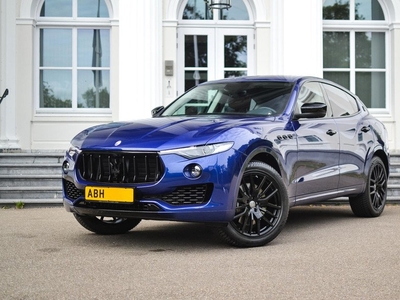 Maserati Levante 3.0 V6 S 430PK | Pano | NP 160.000 | Memory |