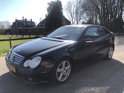 Mercedes-Benz C-klasse C 230 Kompressor Sports Coupé