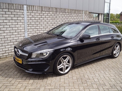 Mercedes-Benz CLA-klasse Shooting Brake 200 Ambition AMG Line Autom Panodak Leder/Alcantara Navi Camera Airco Cruise 2x PDC ENZ.