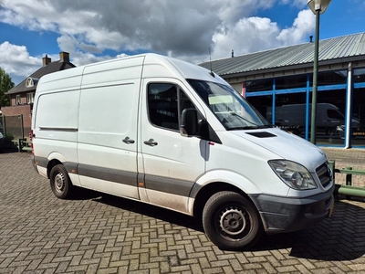 Mercedes-Benz Sprinter L2 H2 211 cdi