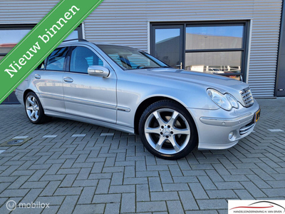 Mercedes C-klasse Combi 200 K. Avantgarde