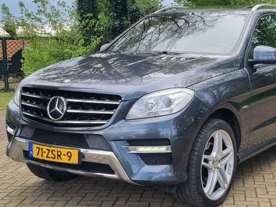 Mercedes M-klasse 350 BlueTEC Edition 1 €19500,- amg pakket-panodak-4 x4- automaat - trekhaak - 259 pk ! Etc -