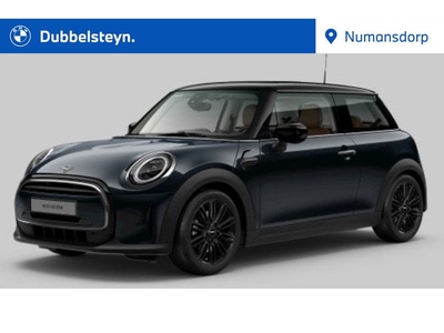 MINI 3-deurs 1.5 Cooper Business Ed. | Panorama | Leder | 17'' | PDC | Driv. Ass.