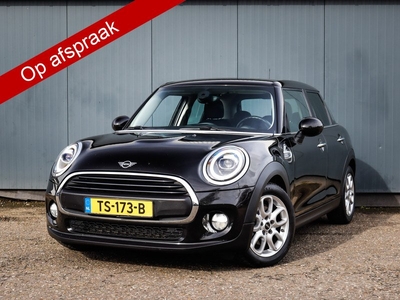 MINI Mini 1.5 One Pepper (102 PK), 2e Eig., Keurig-Onderh., 12 Mnd BOVAG, Navigatie, Parkeersensoren, LM.-Velgen, Spiegel-Pakket, Airco/Climate-Control, Privacy-Glas, NL-Auto