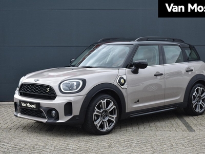 Mini Mini Countryman 2.0 Cooper S E ALL4 MINI Yours 220pk | Schuif-/kanteldak | Harman/Kardon | Stoelverwarming | Achteruitrijcamera | Leder | 1e eigenaar