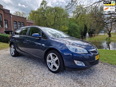 Opel Astra Sports Tourer 1.4 Business Edition