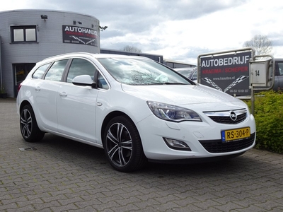 Opel Astra Sports Tourer 1.6 Turbo Cosmo