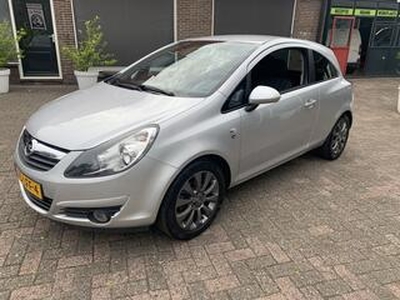 Opel CORSA 1.2-16V '111' Edition