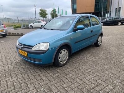 Opel Corsa 1.2-16V Comfort Blauw 2001 Stuurbekr APK NAP!