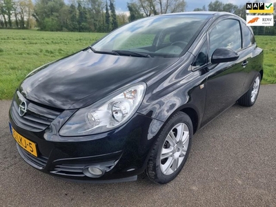 Opel Corsa 1.4-16V Color EditionAircoCarplayBluetooth