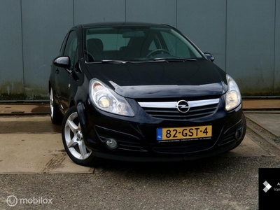 Opel Corsa 1.4-16V Sport {CRUISE CONTROL - NIEUWE APK}