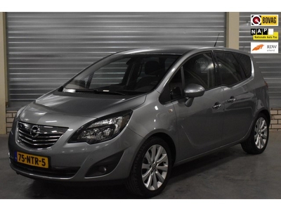 Opel Meriva 1.4 Turbo Cosmo Half