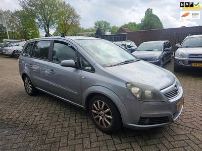 Opel Zafira 1.6 Essentia EXPORT airco cruis control trekhaak