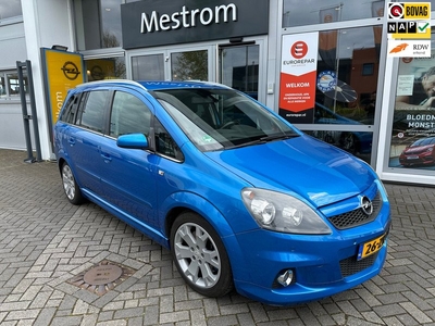 Opel Zafira 2.0 T OPC 240PK