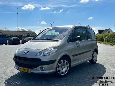 Peugeot 1007 1.4 Gentry