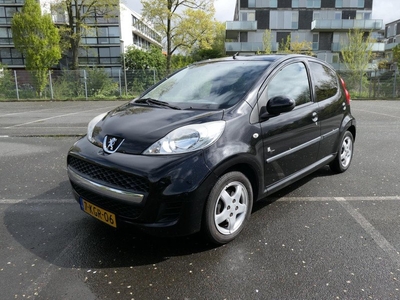 Peugeot 107 1.0-12V Urban Move Apk/Airco/Cd/5Drs/Elektrische Ramen/Aux/Velgen/Leer/