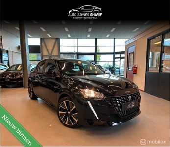 Peugeot 208 1.2 PureTech Allure LED, PDC, Carplay, Navi