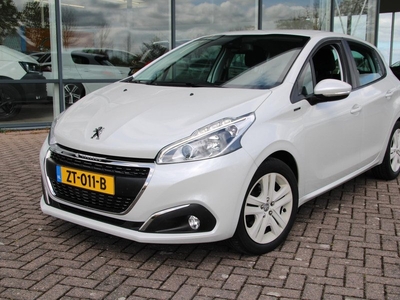 Peugeot 208 1.2 PureTech Signature