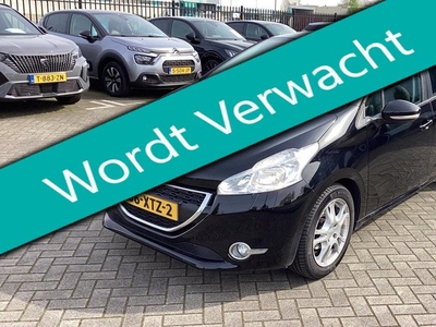 Peugeot 208 1.2 VTi 5-deurs 82pk 1e eigenaar Navi Airco Cruise Zuinig Label