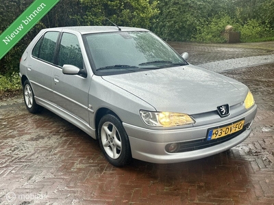 Peugeot 306 1.4 XR zeer nette auto met apk en keuring