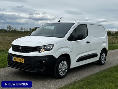 Peugeot Partner 1.5 HDI Premium 3-zits Navi Airco