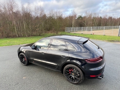 Porsche macan gts