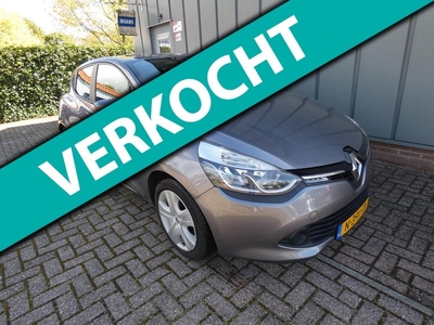 Renault Clio 1.2 Collection NAVI//CV+AB//AIRCO//STOELVERWARMING