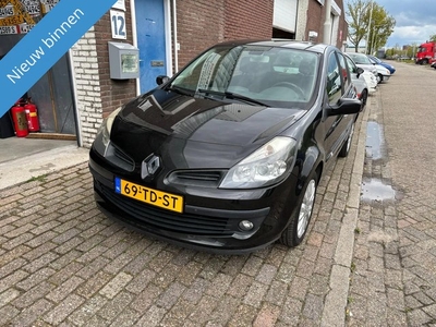 Renault Clio 1.4-16V Exception NETTE CLIO