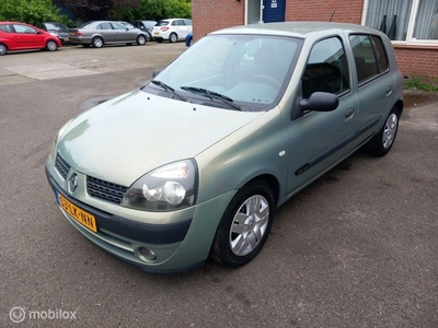 Renault Clio 1.4-16V Privilège