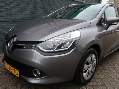 Renault Clio Estate 0.9 TCe Iconic nette en goed onderhouden auto