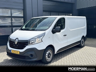 Renault Trafic 1.6 dCi T29 L2H1 Comfort / 3 persoons / Enkele cabine / 1e eigenaar / Navi / 92.000km / Trekhaak