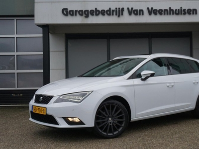 SEAT Leon ST 1.4 EcoTSI 150pk Automaat Style Connect Pano.Dak LED Leder/Alcantara 18inch LM A-Camera DAB Navi App-Connect *NL auto*