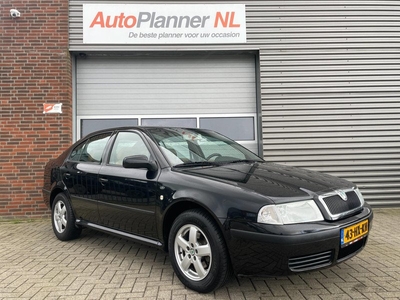 Skoda Octavia 2.0 Elegance! Automaat! Clima! Cruise! PDC!