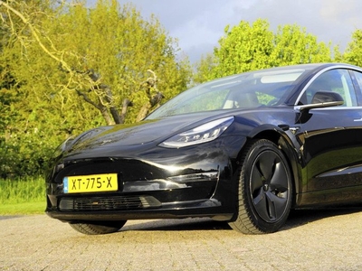 Tesla Model 3 Long Range 75 kWh Panoramadak Leder