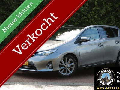 Toyota Auris 1.8 Hybrid Dynamic, Afneembare trekhaak Stoelverwarming Pano dak, etc.