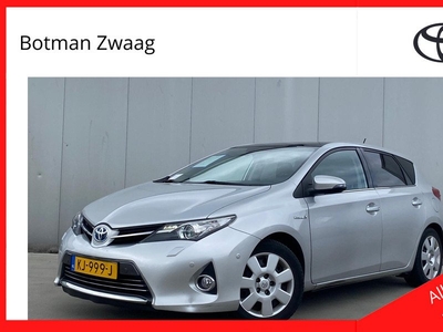 Toyota Auris 1.8 Hybrid Executive | Panorama dak | Stoelverwarming |