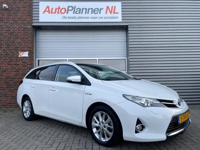 Toyota Auris Touring Sports 1.8 Hybrid Lease+! Camera! Pano!