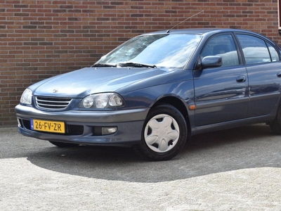 Toyota Avensis 1.6 Luna '00 NL Auto NAP Airco Inruil mogelijk