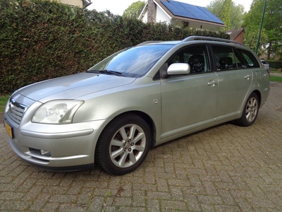 Toyota Avensis wagon 1.8 VVTi Linea Luna